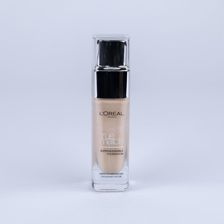 loreaL/FOUNDATION